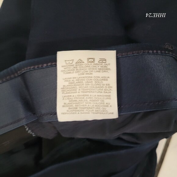 Lee Woman's Flex Motion Regular Fit Straight Leg Pants Size 2 - Picture 4 of 10